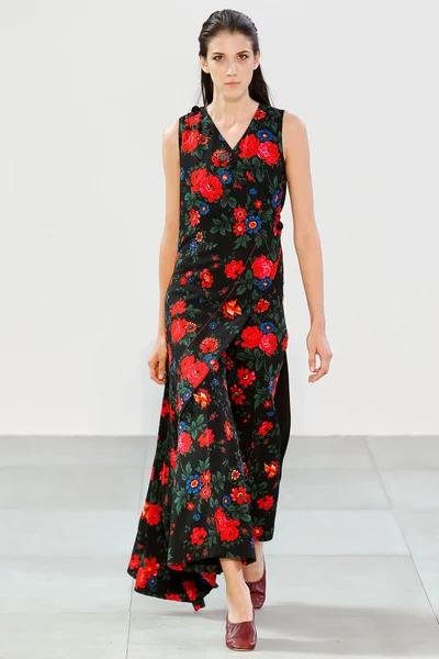 Look 27